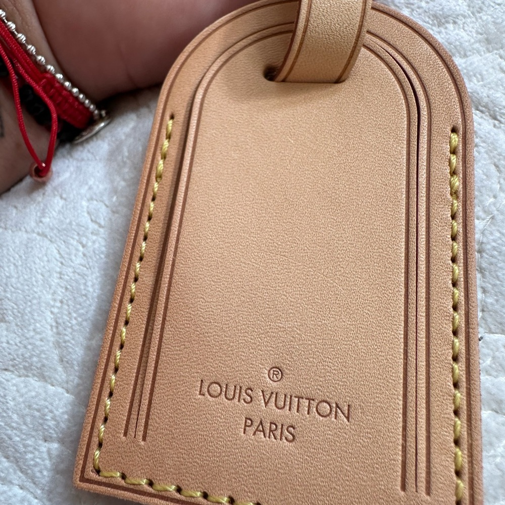 Louis Vuitton Beige Luggage Tag